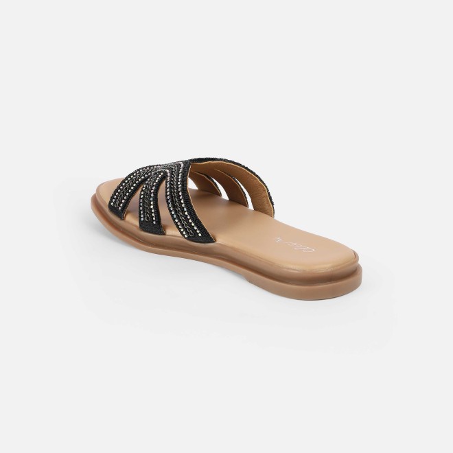 Cheemo Women Black Casual Slippers (SKU: 92-226-11-37)