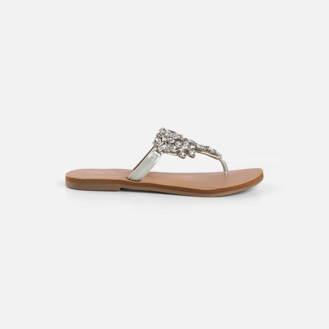 Cheemo Women Silver Casual Slippers (SKU: 92-228-27-37)