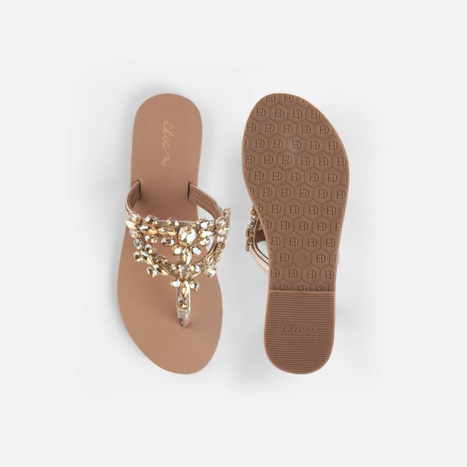 Cheemo Women Gold Casual Slippers (SKU: 92-228-15-37)