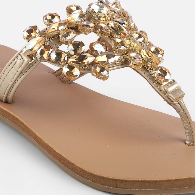 Cheemo Women Gold Casual Slippers (SKU: 92-228-15-37)