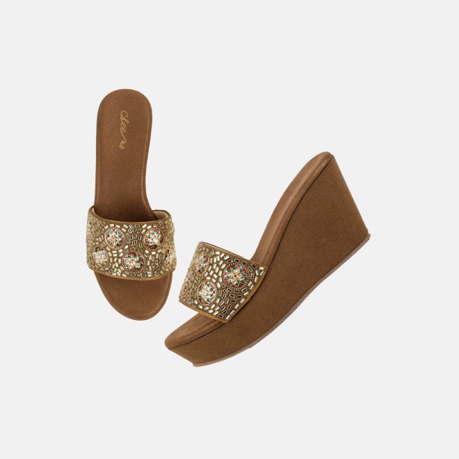 Cheemo Women Antic-gold Ethnic Slip Ons (SKU: 92-257-28-36)