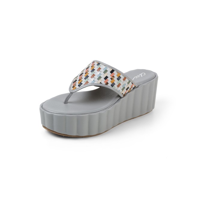 Cheemo Women Off-white Casual Slippers (SKU: 92-263-66-37)
