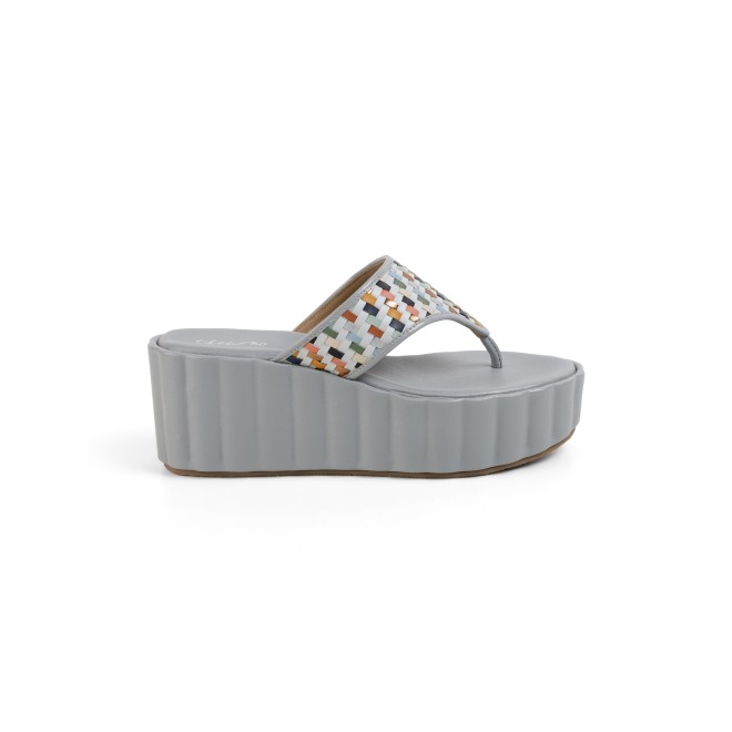 Cheemo Women Off-white Casual Slippers (SKU: 92-263-66-37)