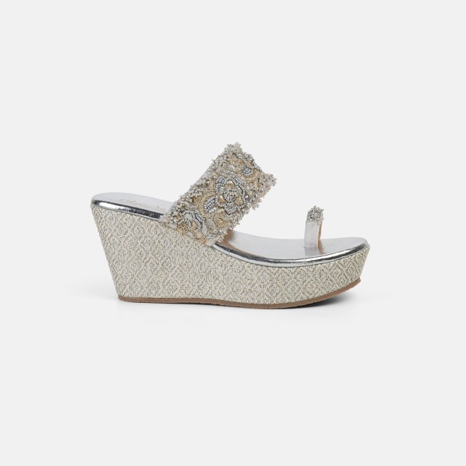 Cheemo Women Silver Ethnic Slip Ons (SKU: 92-264-27-38)