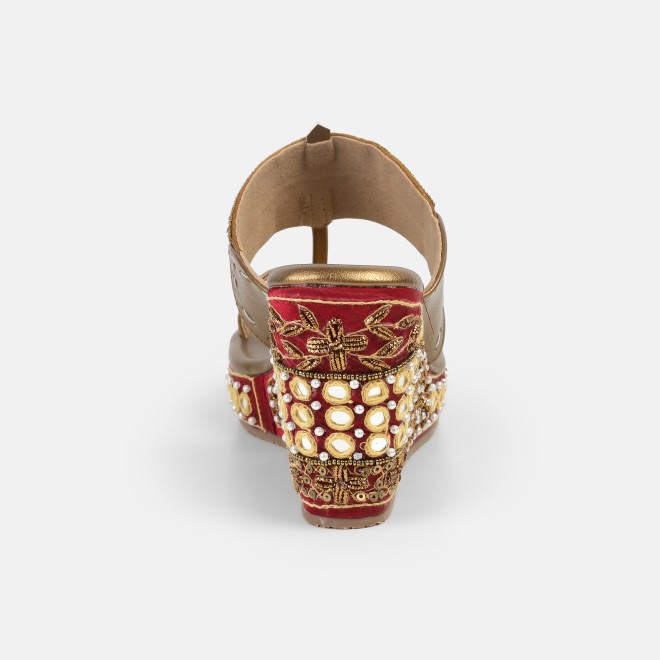 Cheemo Women Antic-gold Ethnic Slip Ons (SKU: 92-276-28-37)
