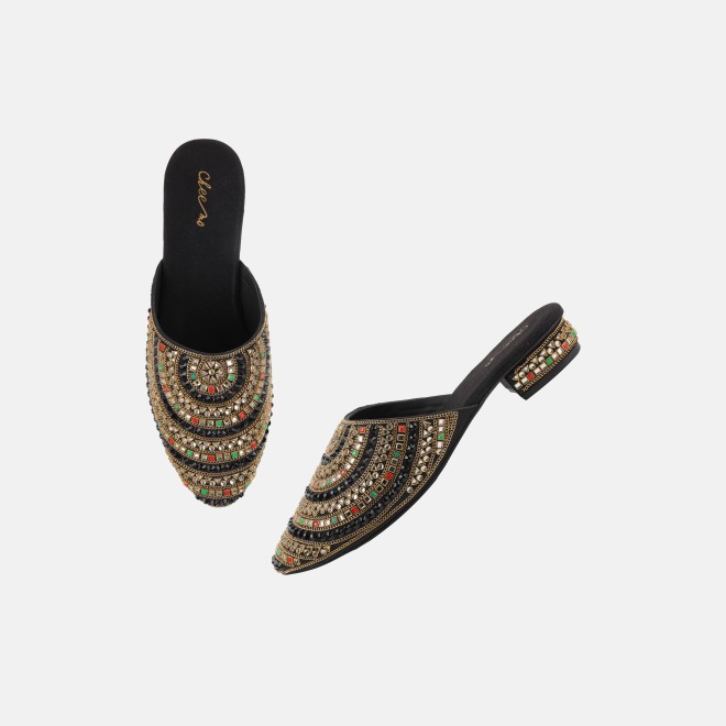 Cheemo Women Black Ethnic Slip Ons (SKU: 92-281-11-37)