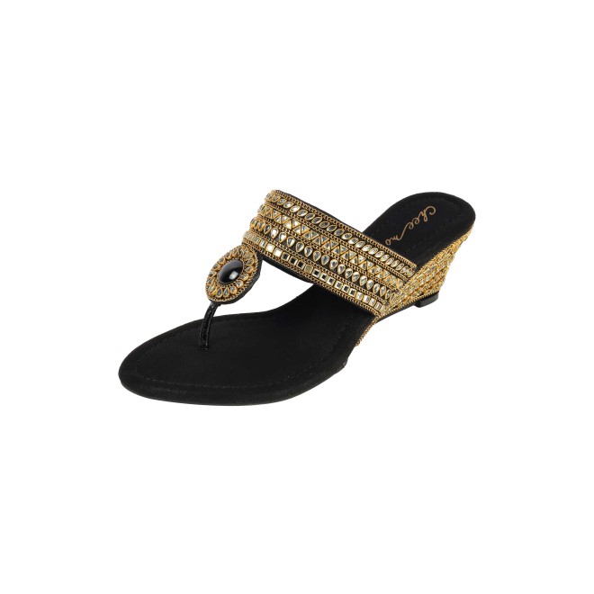 Cheemo Women Black Ethnic Slip Ons (SKU: 92-282-11-38)