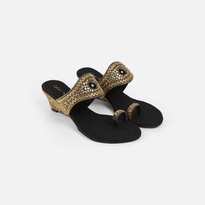 Cheemo Women Black Ethnic Slip Ons (SKU: 92-283-11-36)