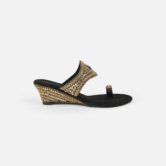 Cheemo Women Black Ethnic Slip Ons (SKU: 92-283-11-36)