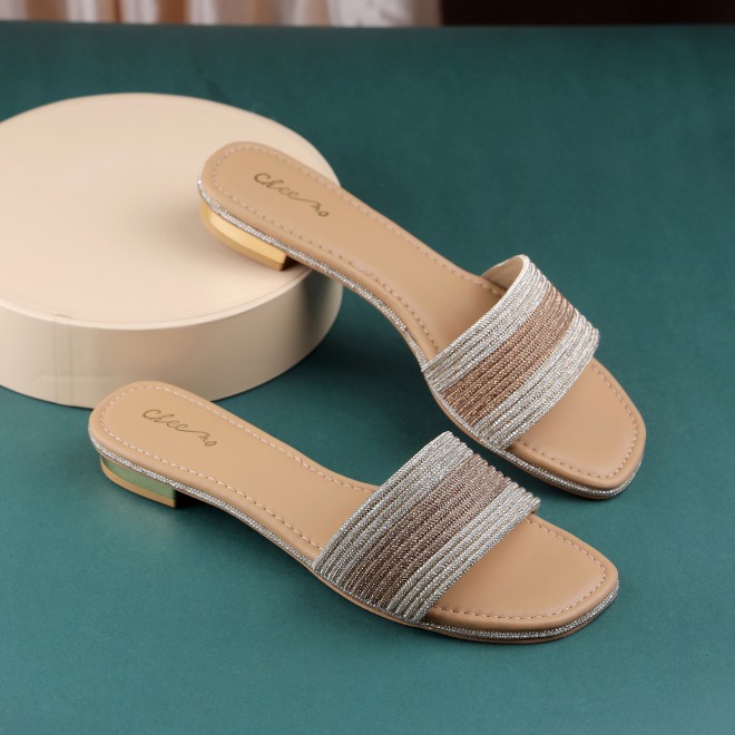 Cheemo Women Gold Casual Slip Ons