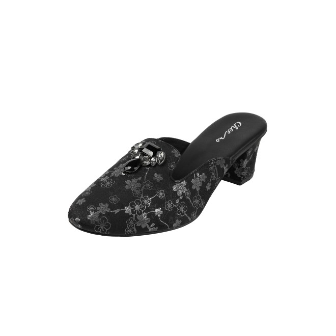 Cheemo Women Black Ethnic Slip Ons (SKU: 92-302-11-38)