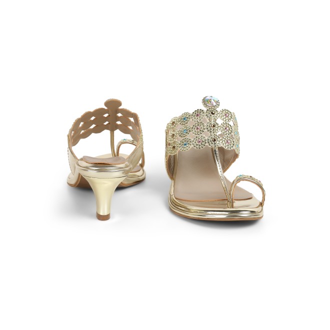 Cheemo Women Gold Ethnic Slip Ons (SKU: 92-314-15-40)