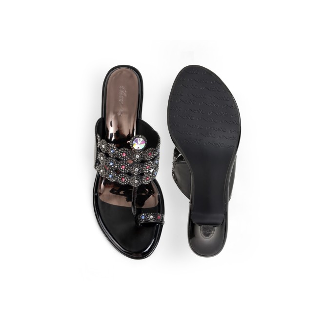 Cheemo Women Black Ethnic Slip Ons (SKU: 92-314-11-37)