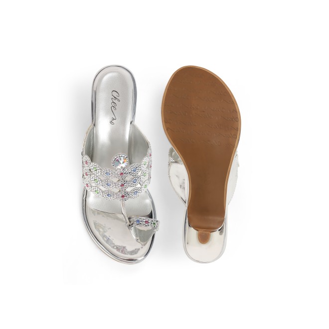 Cheemo Women Silver Ethnic Slip Ons (SKU: 92-314-27-39)