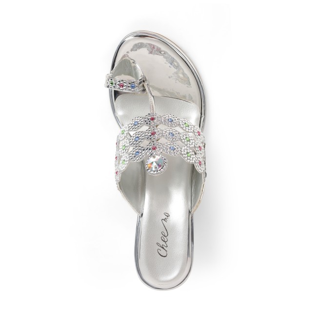 Cheemo Women Silver Ethnic Slip Ons (SKU: 92-314-27-39)