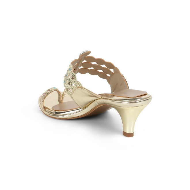 Cheemo Women Gold Ethnic Slip Ons (SKU: 92-314-15-40)