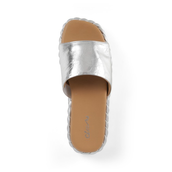 Cheemo Women Silver Casual Slip Ons (SKU: 92-317-27-38)